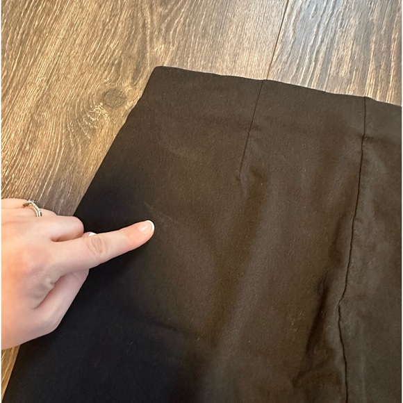 Michael Kors (Medium) Black Stretchy Plain Dress Pants with Stretchy Waistband - Picture 5 of 8